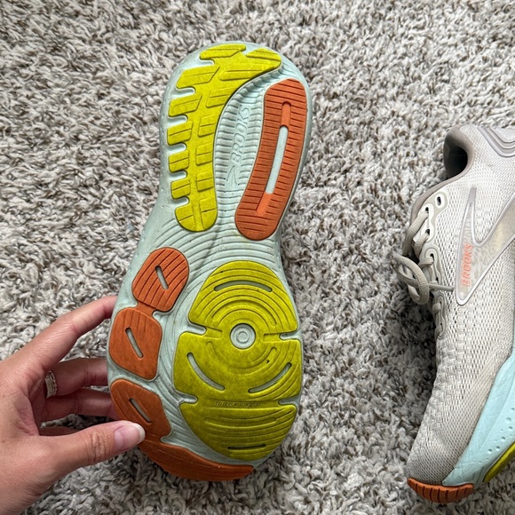 Brooks Women's Glycerin 21 Running Shoes - Picture 11 of 12